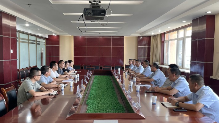 裝備公司與甘肅新型電力系統(tǒng)技術(shù)服務(wù)有限公司開(kāi)展業(yè)務(wù)洽談